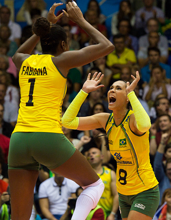 De virada, Brasil vence a Sérvia e se classifica no Mundial de vôlei  feminino — Rede do Esporte