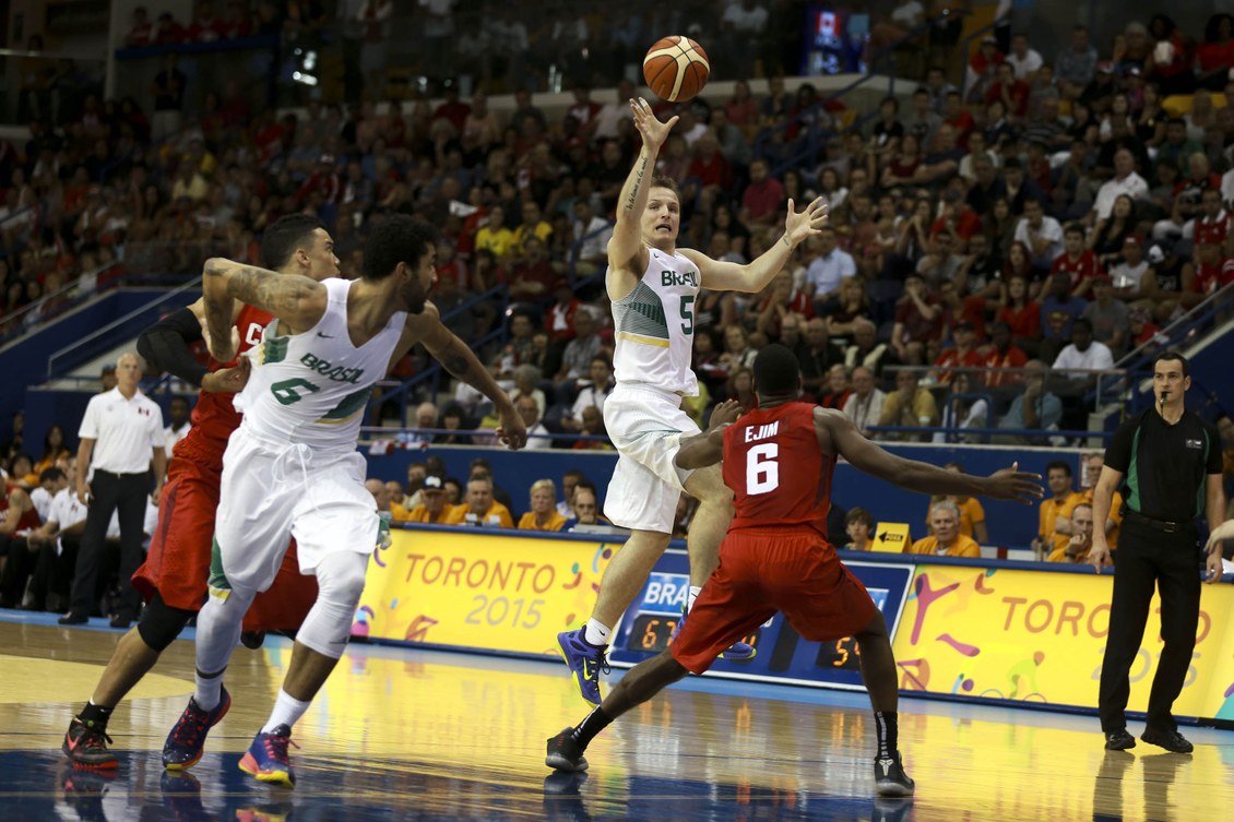 Brasil é ouro no basquete masculino e técnico Magnano chega ao primeiro  título com a seleção — Rede do Esporte