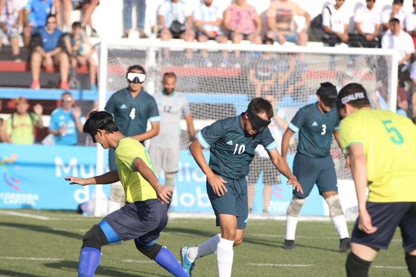 Argentina bate Brasil nos pênaltis e vai à final da Copa América de futsal  - 05/02/2022 - UOL Esporte