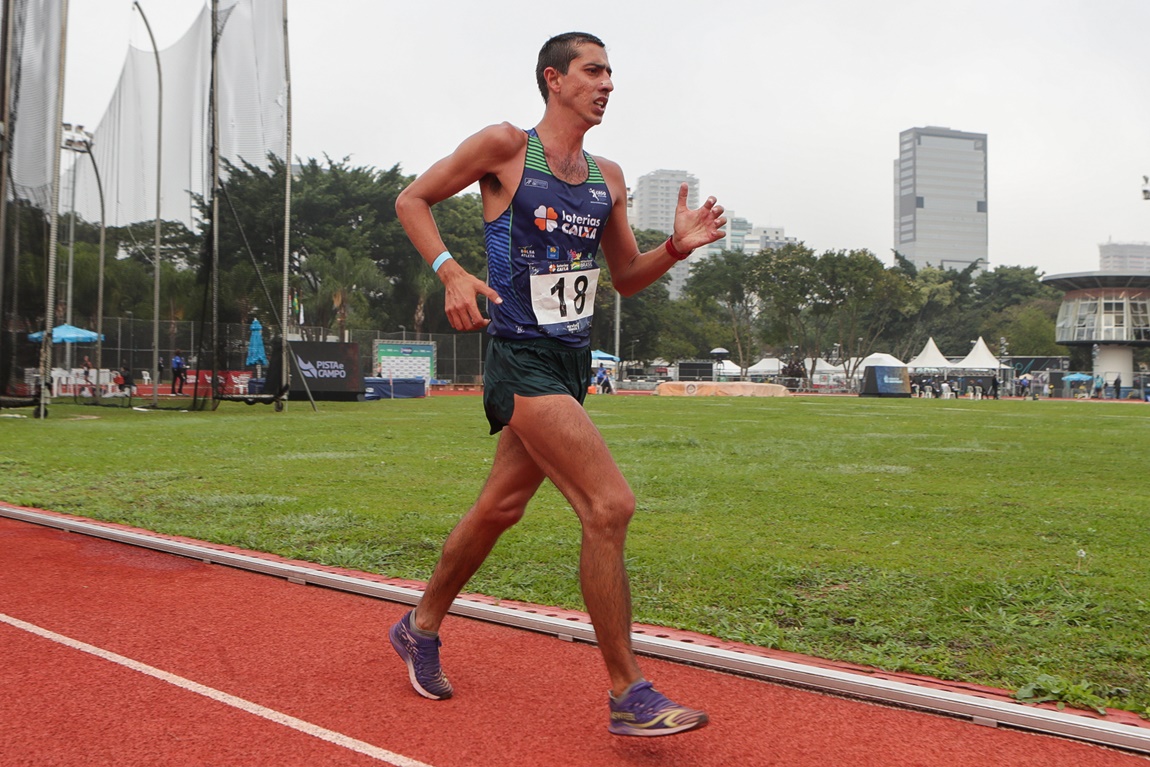 Caio Bonfim vence Troféu Brasil de Atletismo na marcha atlética