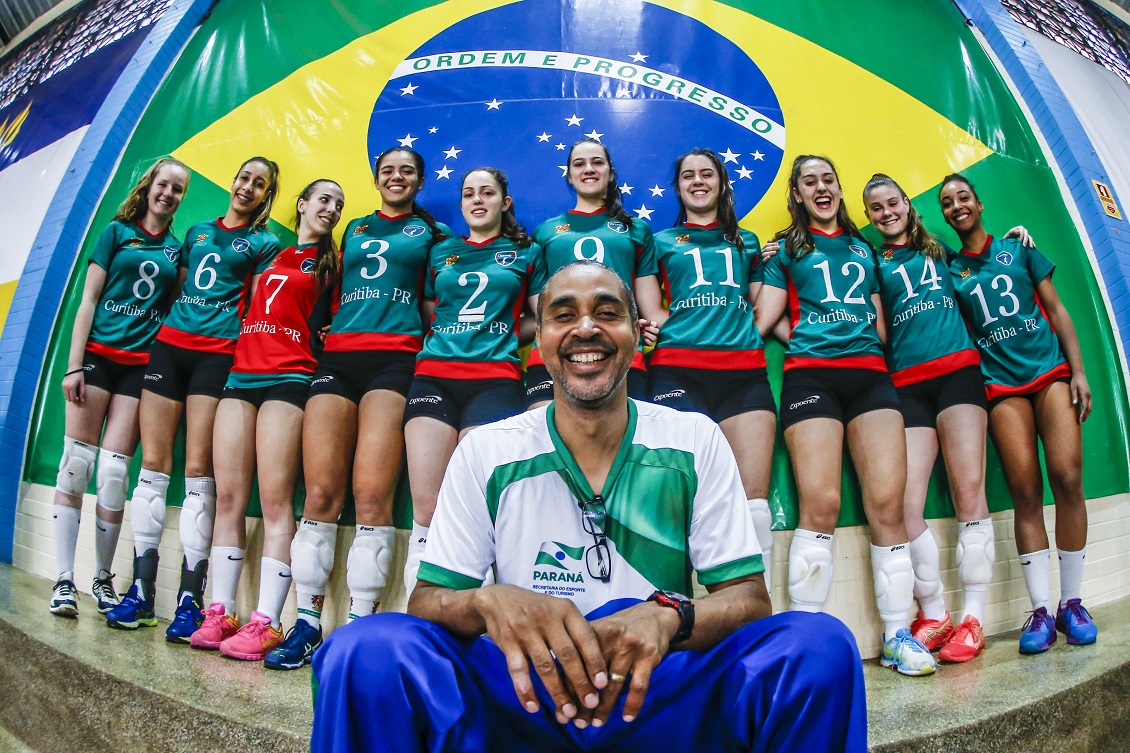 Time de Voleibol de Curitiba disputará campeonato internacional no