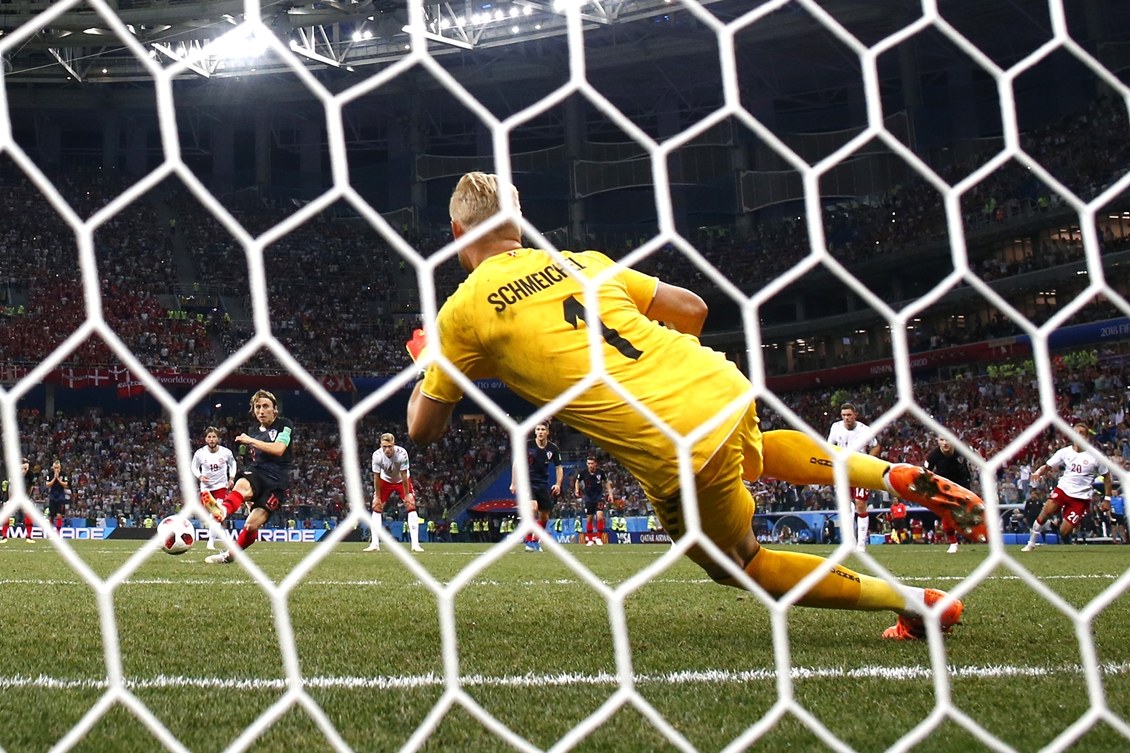 Croácia vence nos pênaltis e avança às quartas de final da Copa do