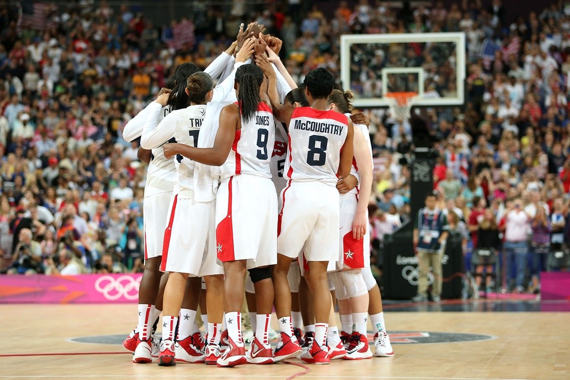 Os jogos de basquete pré-mirim feminino do Ceca contaram com