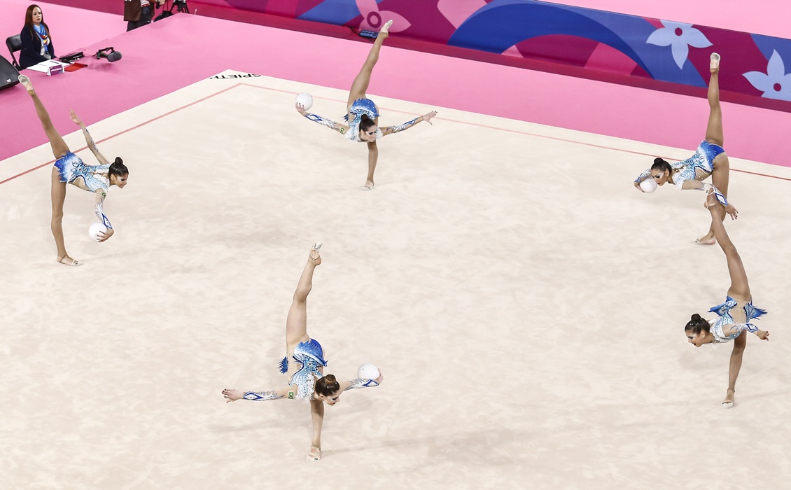 Brasil fica em quarto lugar na final dos cinco arcos no Mundial de Ginástica  Rítmica