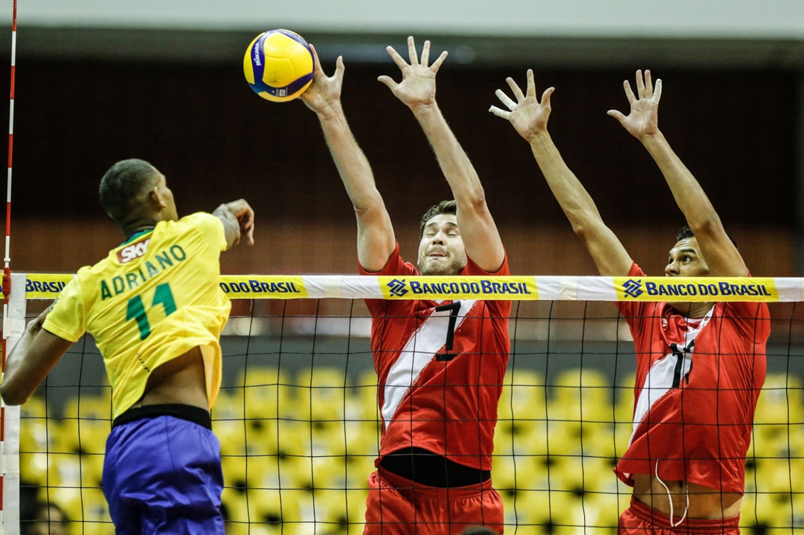 Seleção masculina de vôlei da Rússia garante vaga na Rio-2016