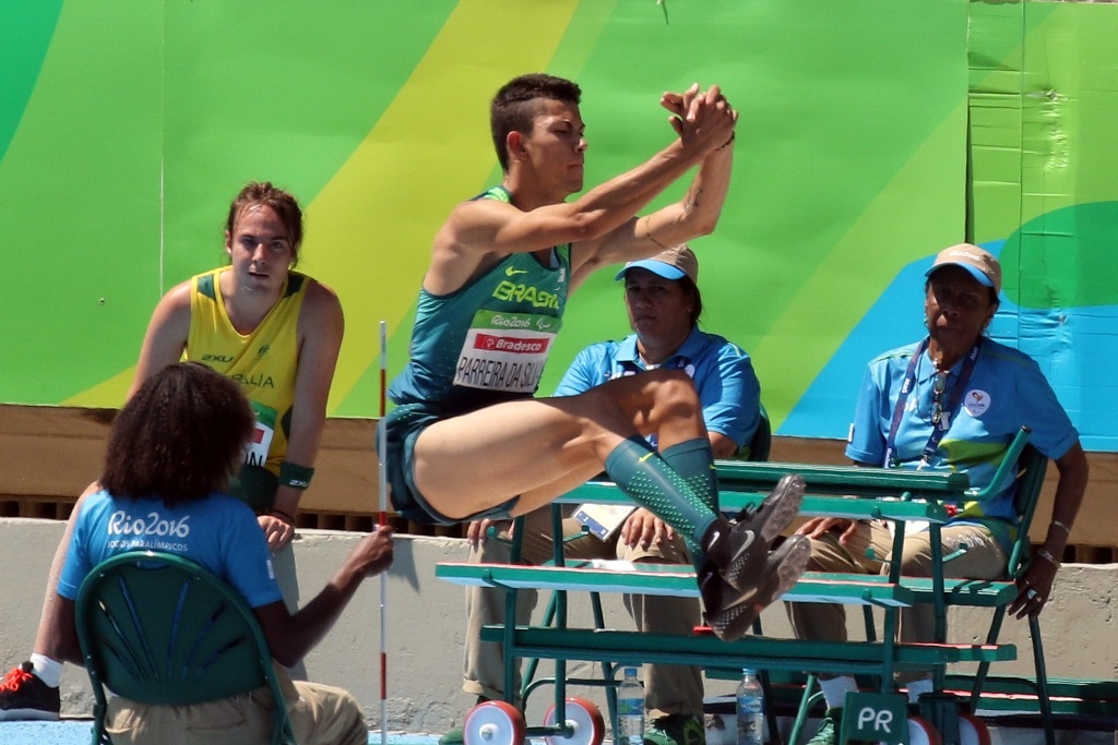 Atletas do Paraná batem recorde de medalhas na Paralimpíada de